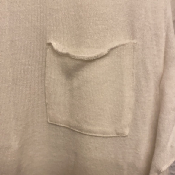 Top - Picture 3 of 4